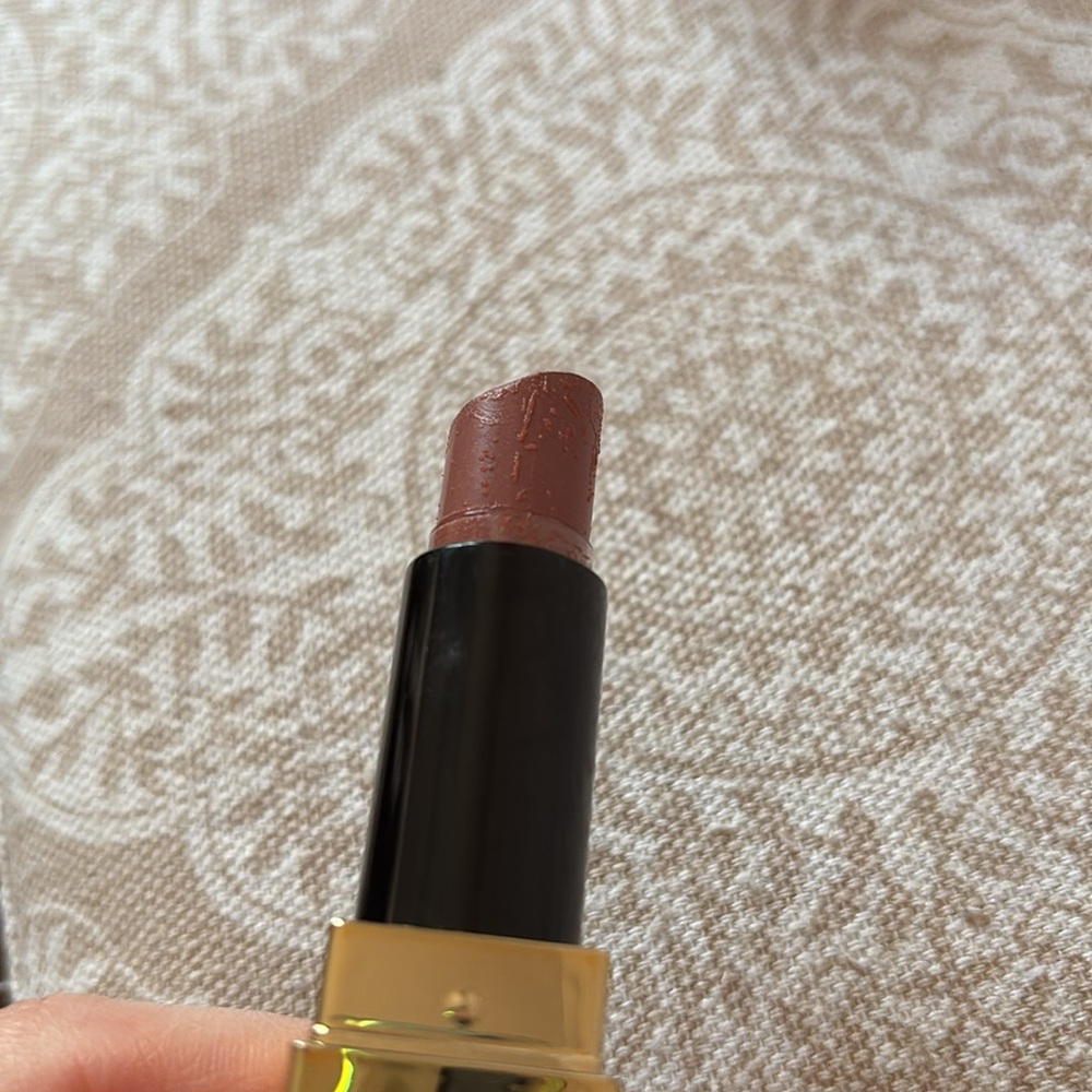 Victoria’s Secret Heidi Klum Lipstick - Picture 5 of 7